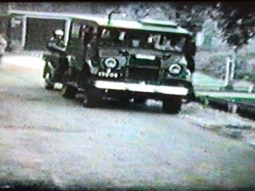 K-19008, brandweerwagen van gemeente Kloetinge, aldaar in 1953 bij een oefening.
Bron: still uit de Dorpsfilm Kloetinge 1953 en 1962, Brassband Excelsior.
