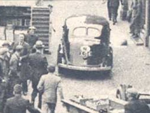 K-154, Plymouth van de directie van de Wilhelminapolder, Zusterstraat Goes 1939.
bron: DVD Ons Zeeland 1939, foto OZ3921038,jpg