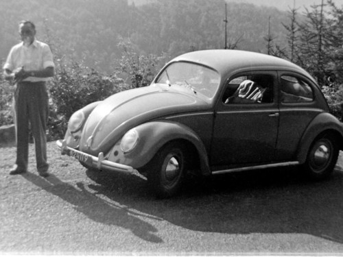 K-24119, Volkswagen 1200 van A. de Jong uit Terneuzen, ca. 1950.
bron: collectie Ad Willems, Terneuzen